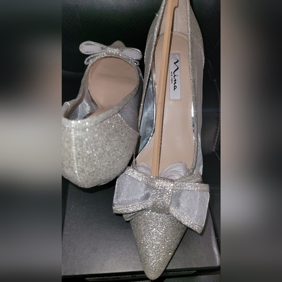 Nina Shoes Shoes - Nina Shoes Bianca Kitten Heel Pump Glitter Bow Stiletto 9M